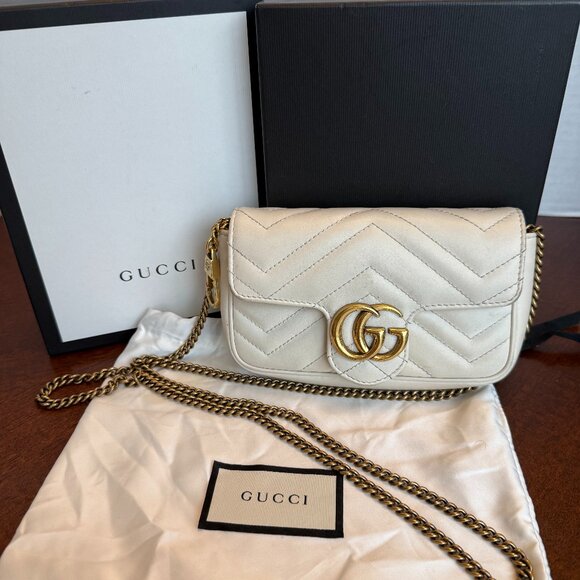 Gucci GG Marmont Super Mini - Picture 1 of 8